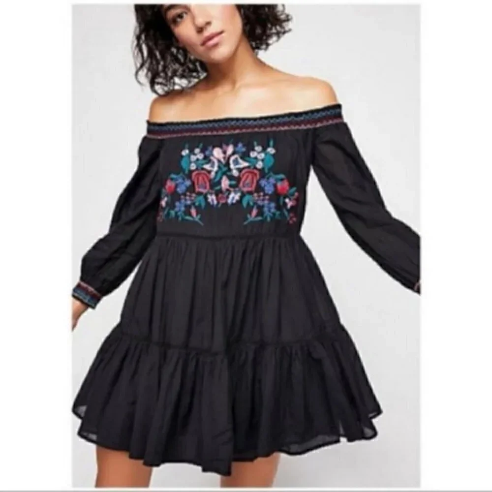 NWT Free People off the shoulder Mini gypsy Dress festival embroidered